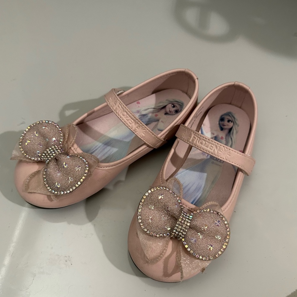 Elsa leather shoes (toddler shoes size 10C)